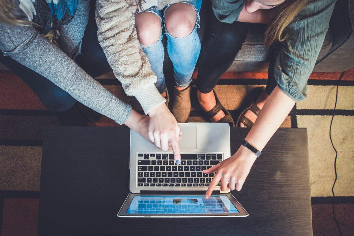 Does the Early Bird Get the Worm; Early vs. Regular College Applications
