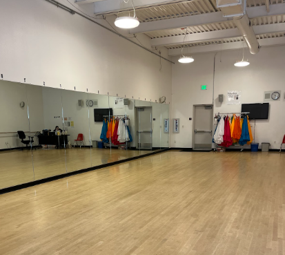 Mills Now Requiring Football Players to Train in Ballet