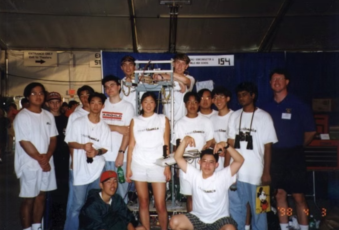 TEAM THEMIS 1998: Team Themis FRC goes to Robotics World Championships
